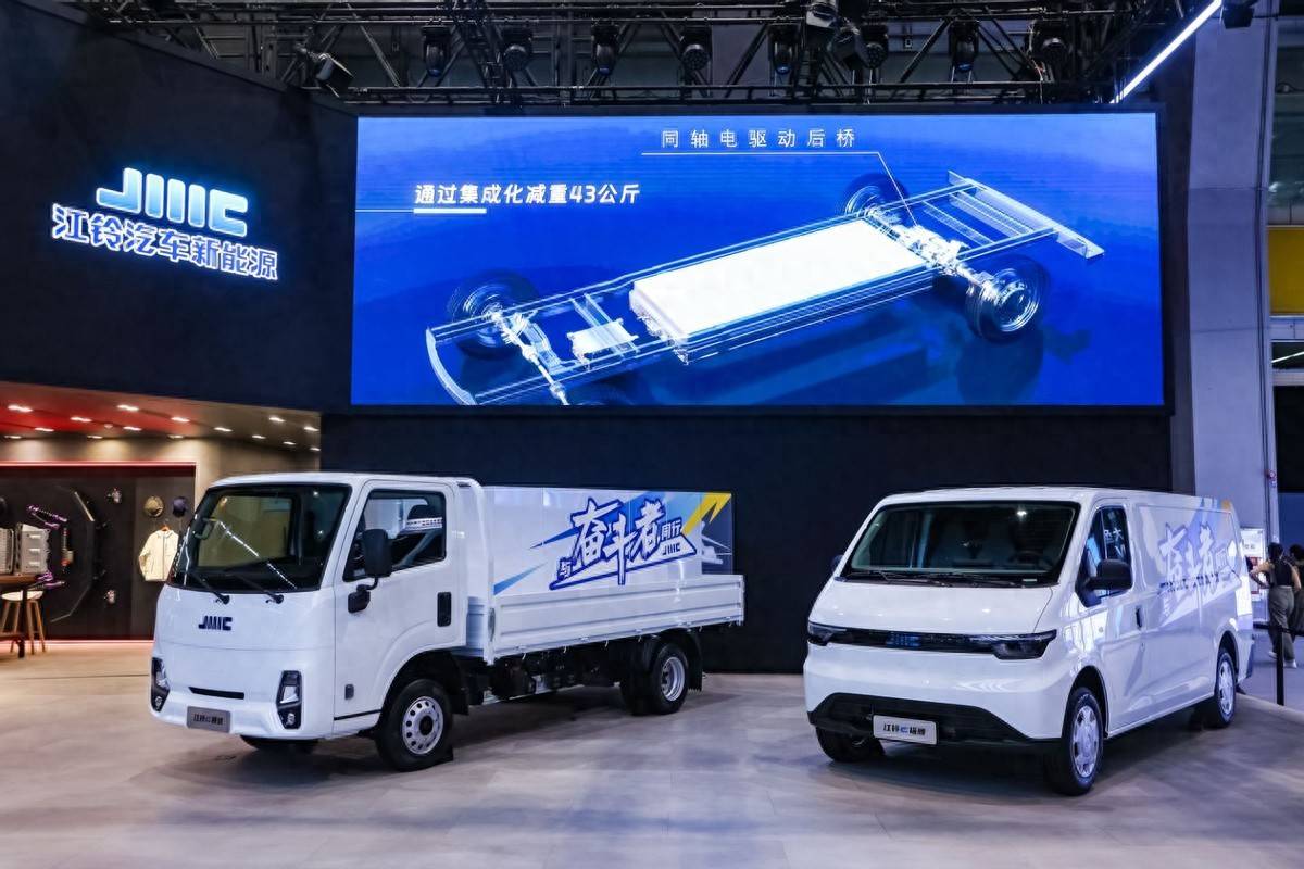 包含“未来展开”——新能源车辆引领新纪元的词条